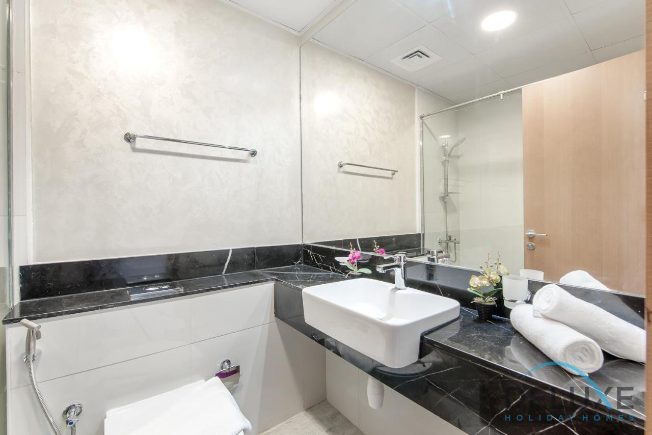 Intimate Studio At Millennium Binghatti Residence Business Bay By Deluxe Holiday Homes Dubaj Exteriér fotografie